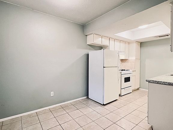 3rd image of 11519 Pecan Creek Pkwy APT 11