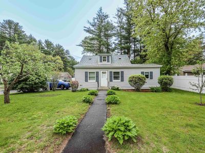 8 McLaughlin Avenue, Salem, NH, 03079