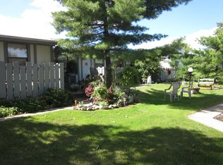 900 Dawn Ct APT 40, Medina, OH 44256