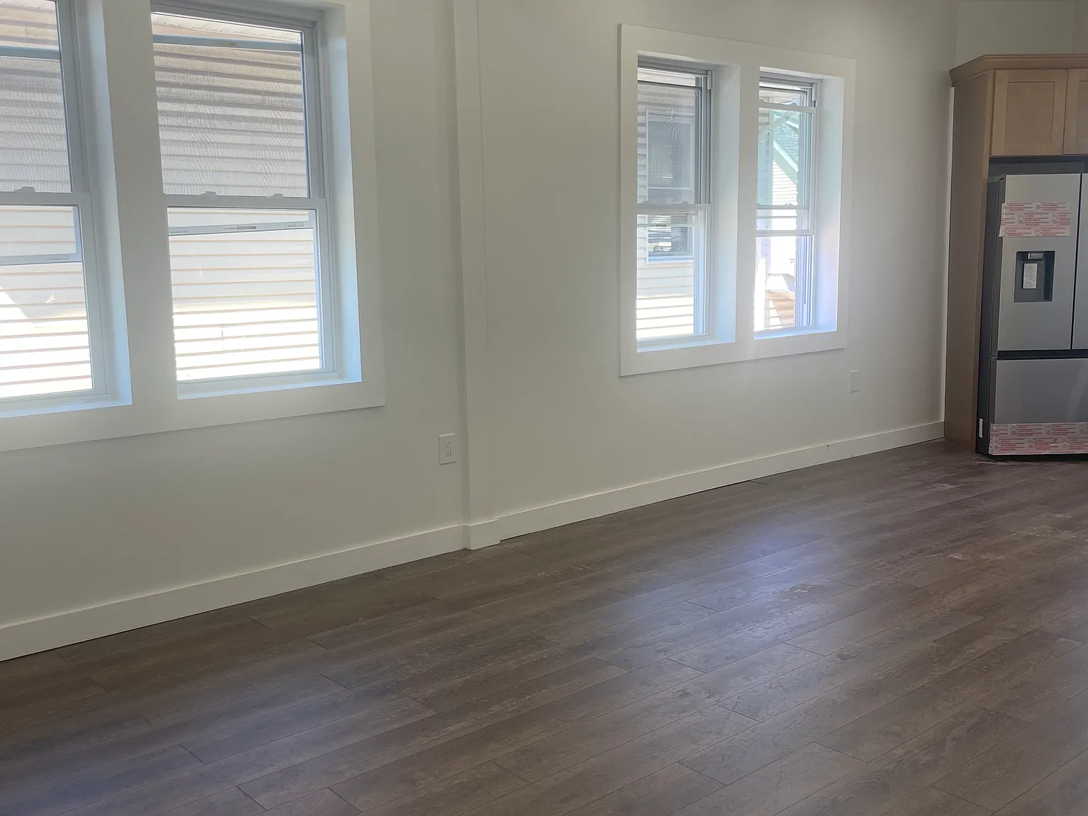 295 Main St — Photo 4