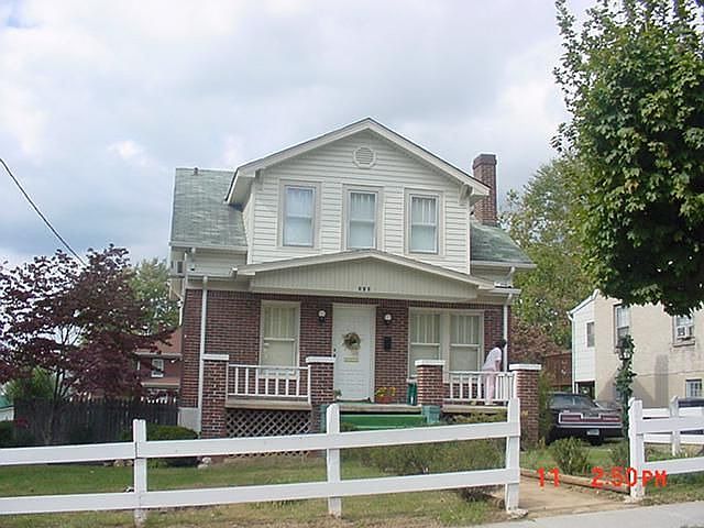 1st image of 310 Forest Hill Ave NE