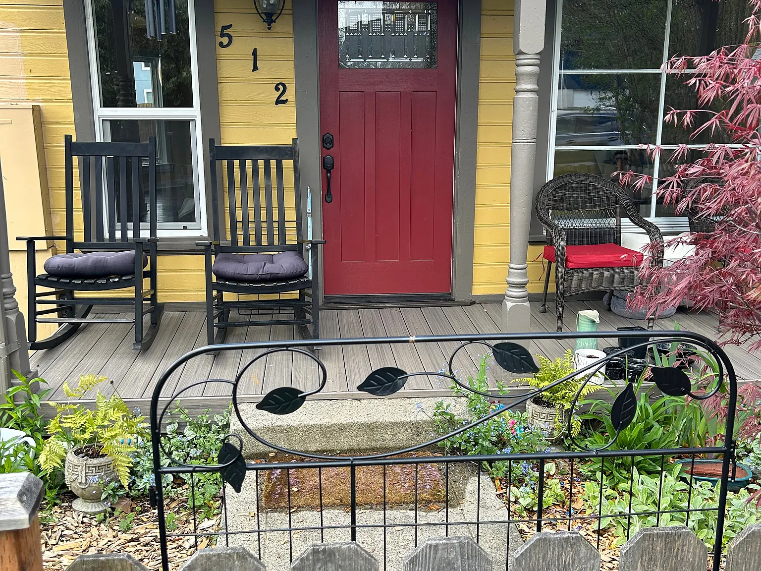 3 bed, 850 sqft, $3,200 — Photo 1