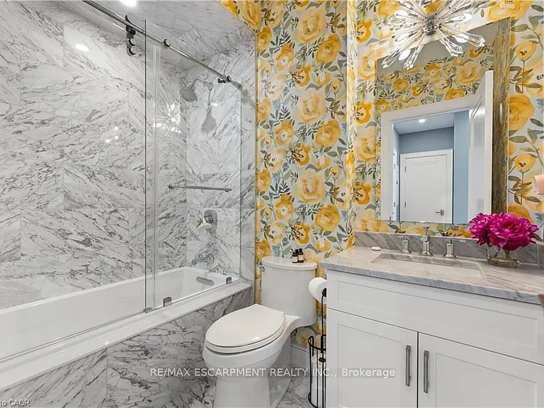 2060 Lakeshore Rd #205 — Photo 25