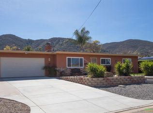 8095 Rancho Fanita Dr, Santee, CA 92071