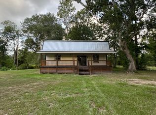 17220 Oak Ridge Rd, Livingston, LA 70754