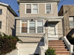 1664 Maple St, Fort Lee, NJ 07024
