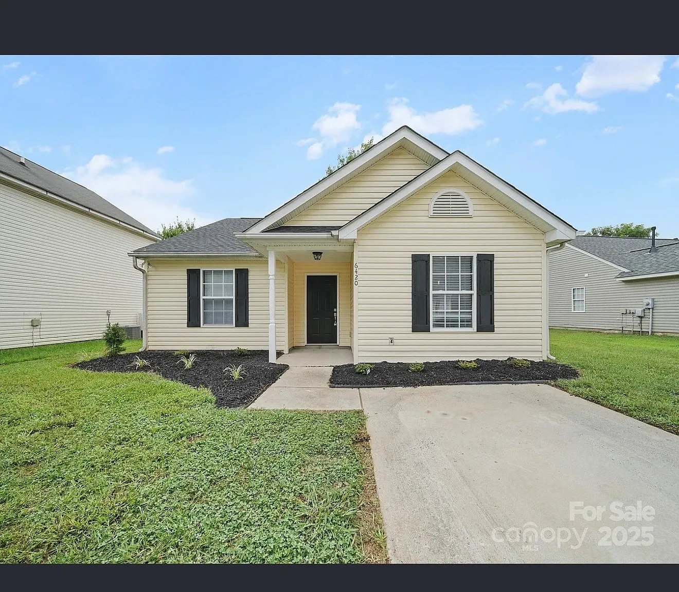3 bed, 1136 sqft, $1,775 — Photo 2