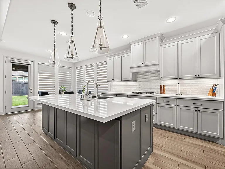 2506 Falling Fig Ln — Photo 14