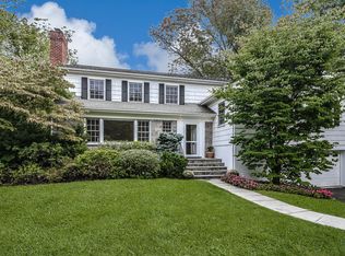 369 Heathcote Rd, Scarsdale, NY 10583