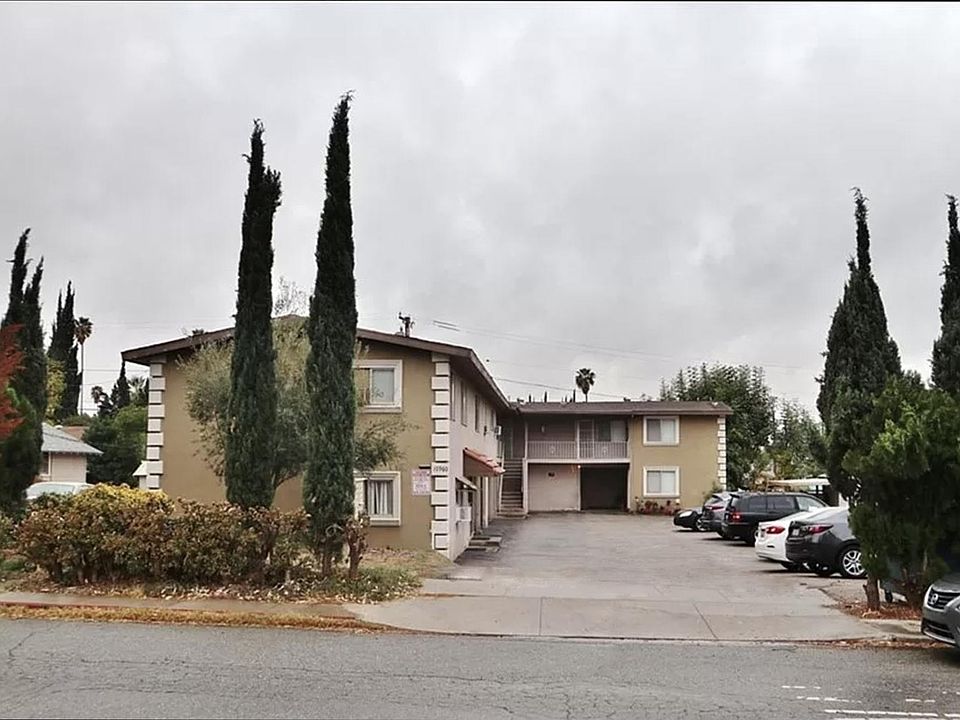 1st image of 10960 Campus St APT 3