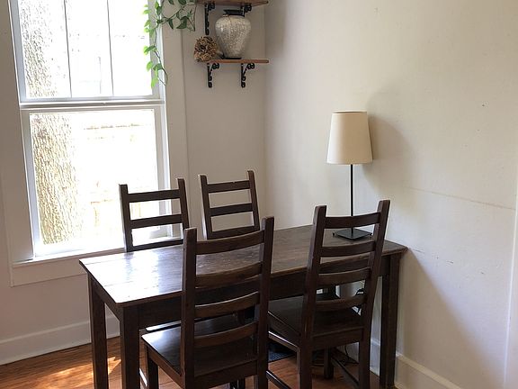 4th image of 730 NE 10th Ave APT D