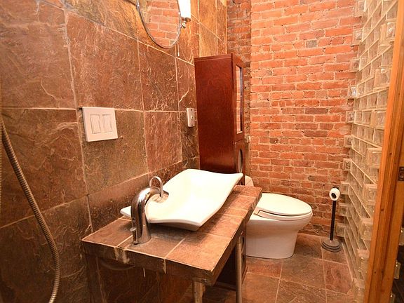 5th image of 332 E 54th St APT 1A