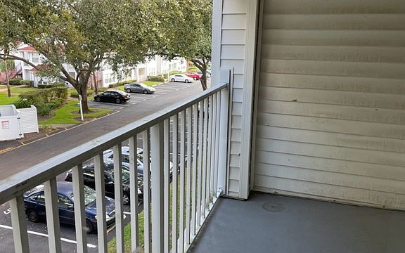 3rd image of 11568 Westwood Blvd #1033-1