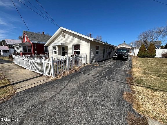 3rd image of 27 Franklin Street