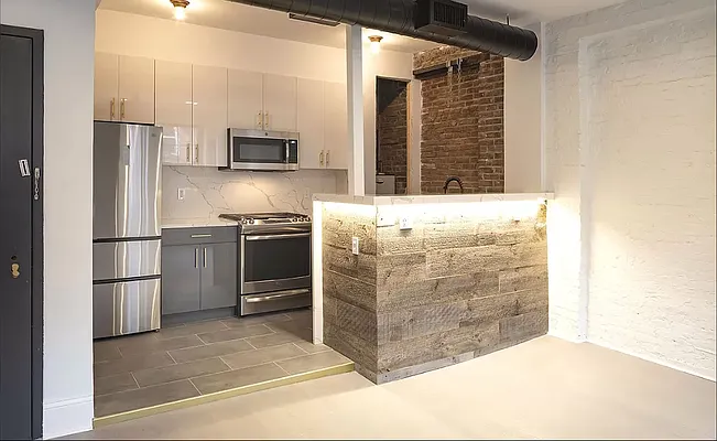 Rented by Compass | media 3