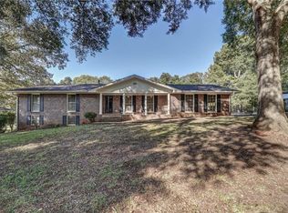 220 Roberts Rd, Covington, GA 30016