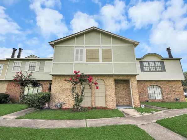 6470 Creekbend Dr, Houston, TX 77096