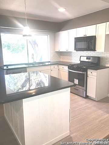 1st image of 7435 Lancewood Dr