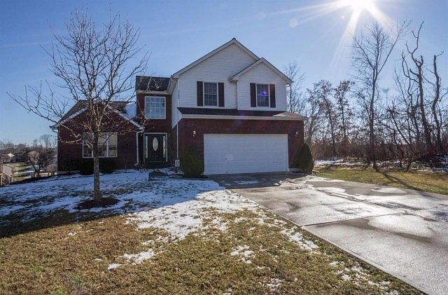 1st image of 2704 Bentwood Dr