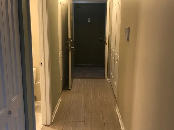 2409 W Balmoral Ave APT 1B, Chicago, IL 60625