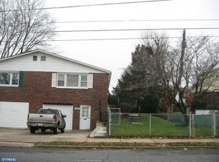 3390 Red Lion Rd, Philadelphia, PA 19114