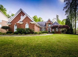 810 E Shore Dr, Canton, GA 30114