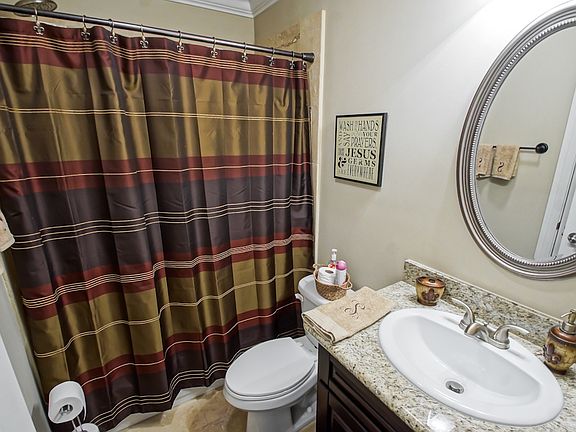 5th image of 3520 Despaux Dr
