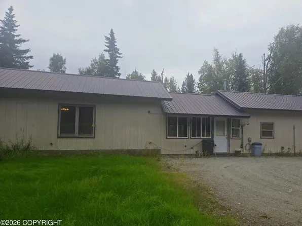 24235 W Pool Dr, Willow, AK 99688