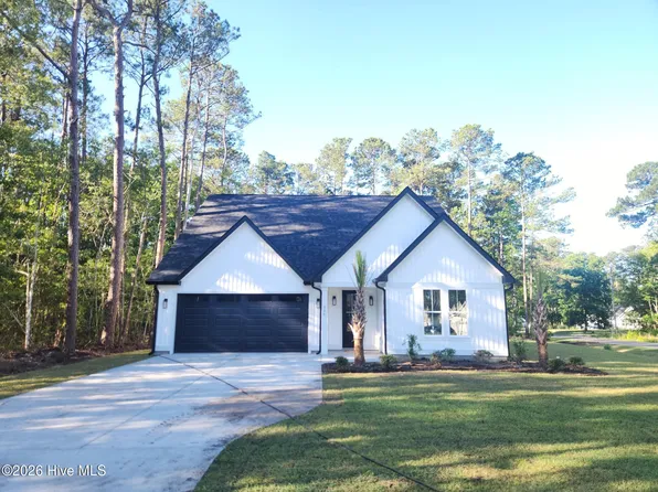 556 Briarwood Drive NW, Calabash, NC 28467
