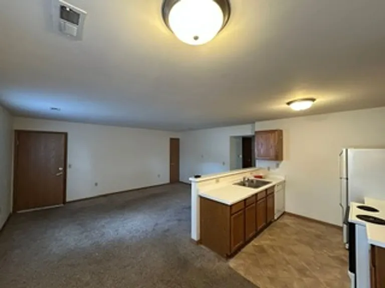 19 Iki Dr — Photo 6