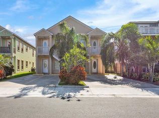 115 E Lantana St #4, South Padre Island, TX 78597
