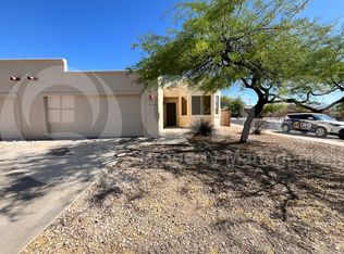 8142 N Peppersauce Dr, Oro Valley, AZ 85704