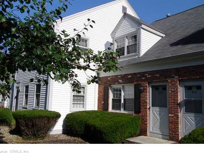 512 Dowd Ave, Canton, CT, 06019