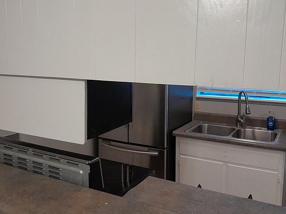 3rd image of 11607 Food Ln