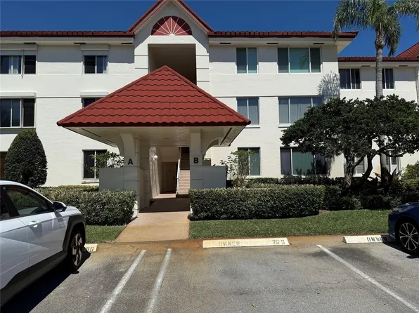 110 Half Moon Circle #A1, Hypoluxo, FL 33462