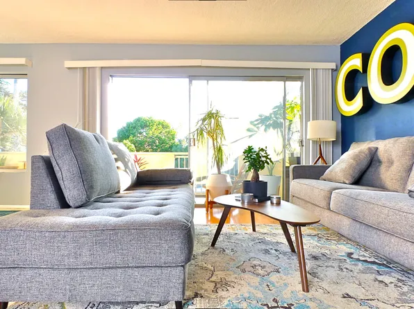 947 9th St APT 1, Santa Monica, CA 90403