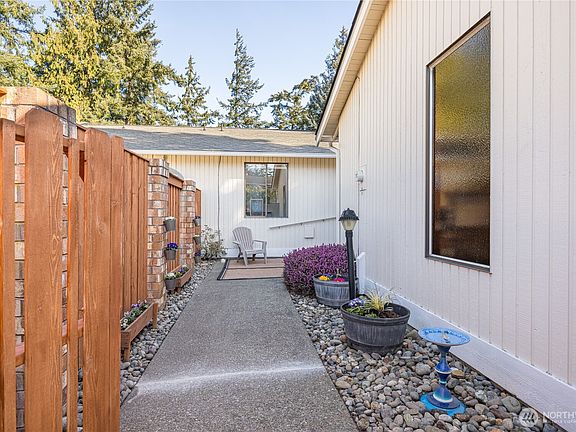 3rd image of 156 C Hilltop Drive