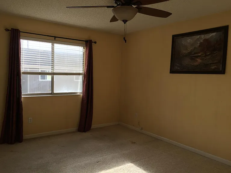 4571 Heron Ct — Photo 8