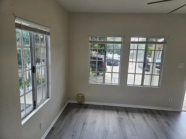 1341 Termino Ave #1341A — Photo 2