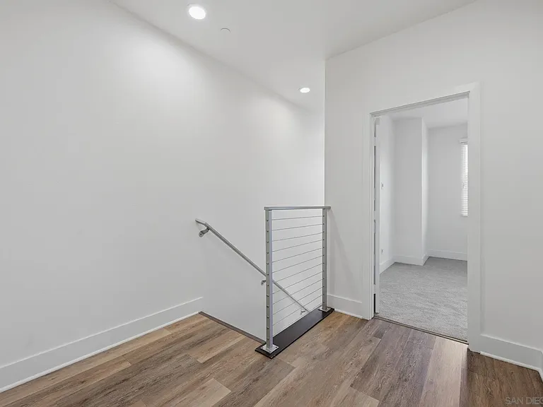 2440 Aperture Cir — Photo 11