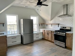 112-114 Johnson St, Pawtucket, RI 02860