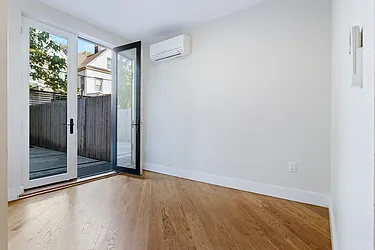 Rented by Safdie Realty Group