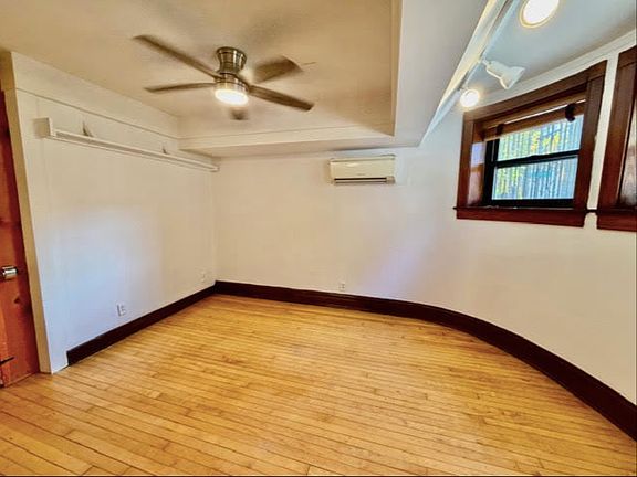 3rd image of 2349 N Cleveland Ave #G