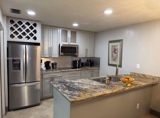 1250 SW 113th Ter APT 201, Pembroke Pines, FL 33025