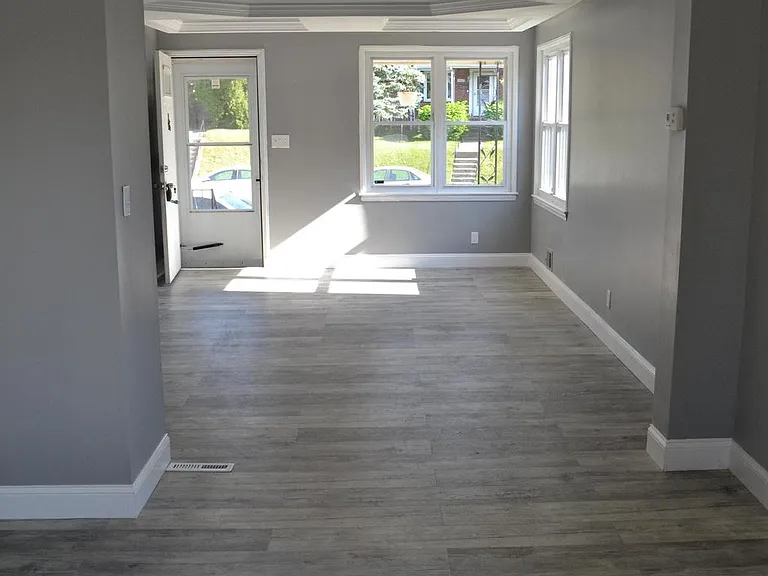 7448 Durwood Rd — Photo 8