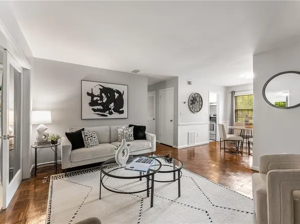 46 Monet Ct NW, Atlanta, GA 30327