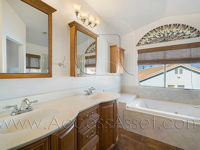 29002 Spindrift Cir — Photo 27