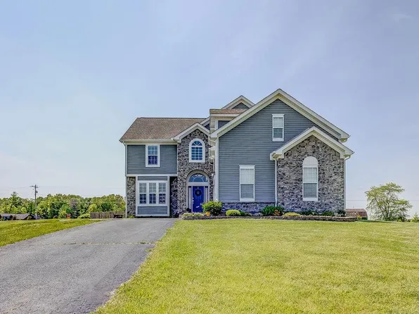 450 Tree Song, Marengo, OH 43334