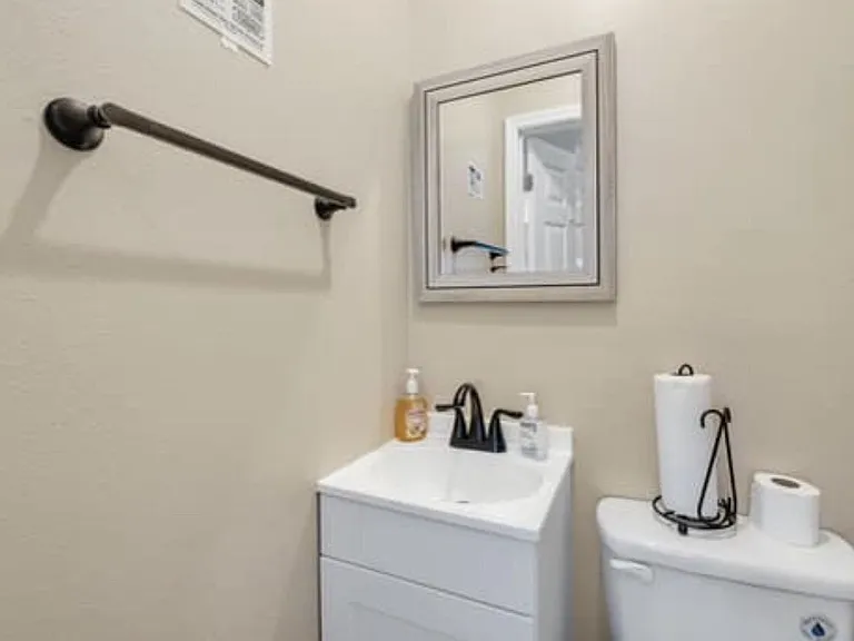 1103 Calloway St — Photo 25