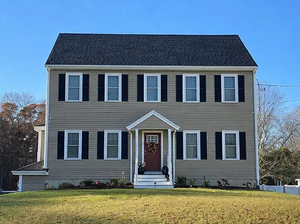 295 Norton Ave, Taunton, MA 02780